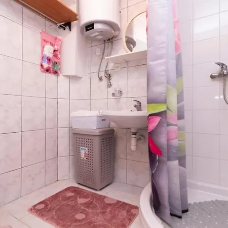 Central Rose In Hearth Of Apartman *